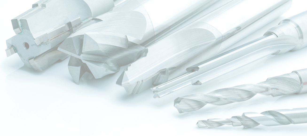 Assortiment d'outils de coupe et de perçage pour usinage CNC